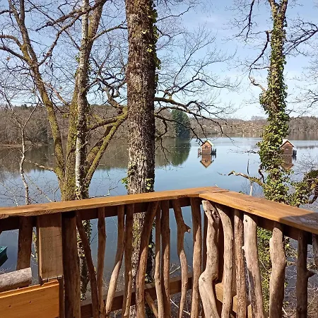 Country house Cabanes Dans Les Arbres Du *